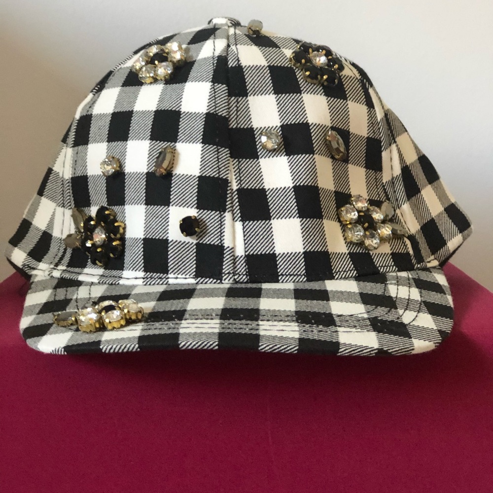 🛍Betsy Johnson Jeweled Hat